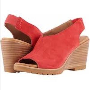 Sorel After Hours slingback BNWB 5.5 bright red
